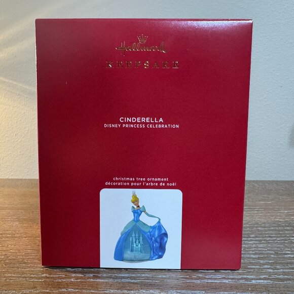 Hallmark 2020 Ornament CINDERELLA from Disney Princess Celebration 1st in Series - Picture 1 of 5